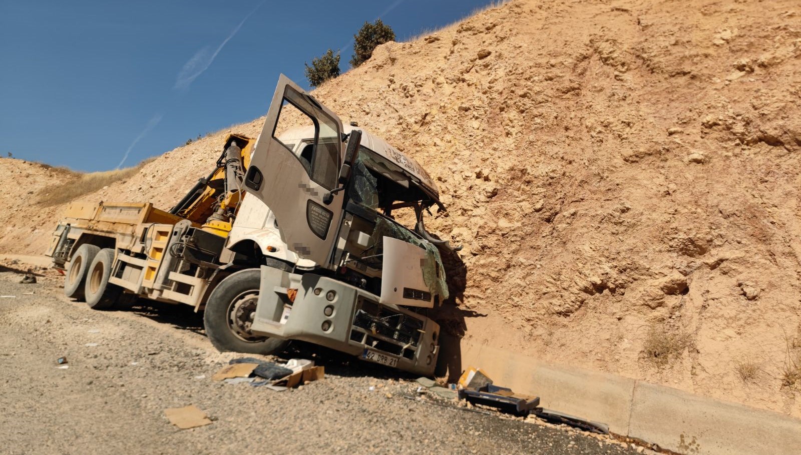 freni bosalan vinc kayaliga carpti 1kisi hayatini kaybetti WJMRvaiE