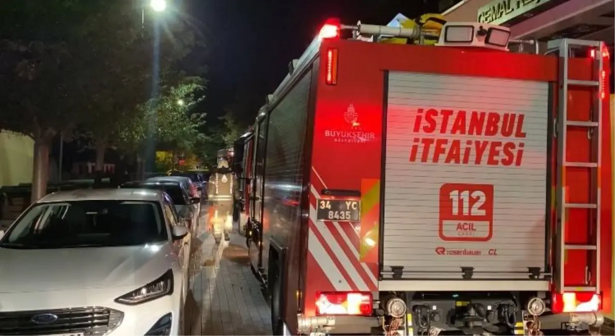 sislide konser salonu catisinda yangin WWeU6Yth