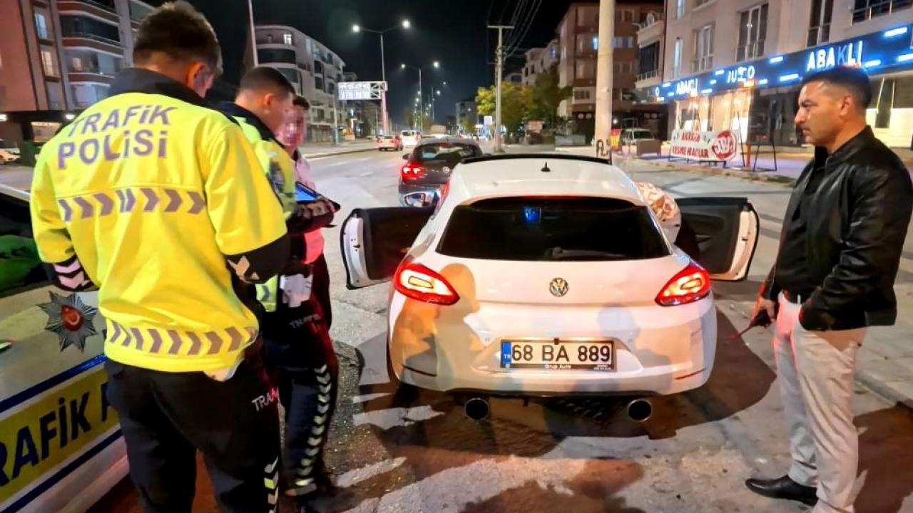 abart egzozlu arac surucusune 11 bin 434 lira ceza b8TYBVO1.jpg