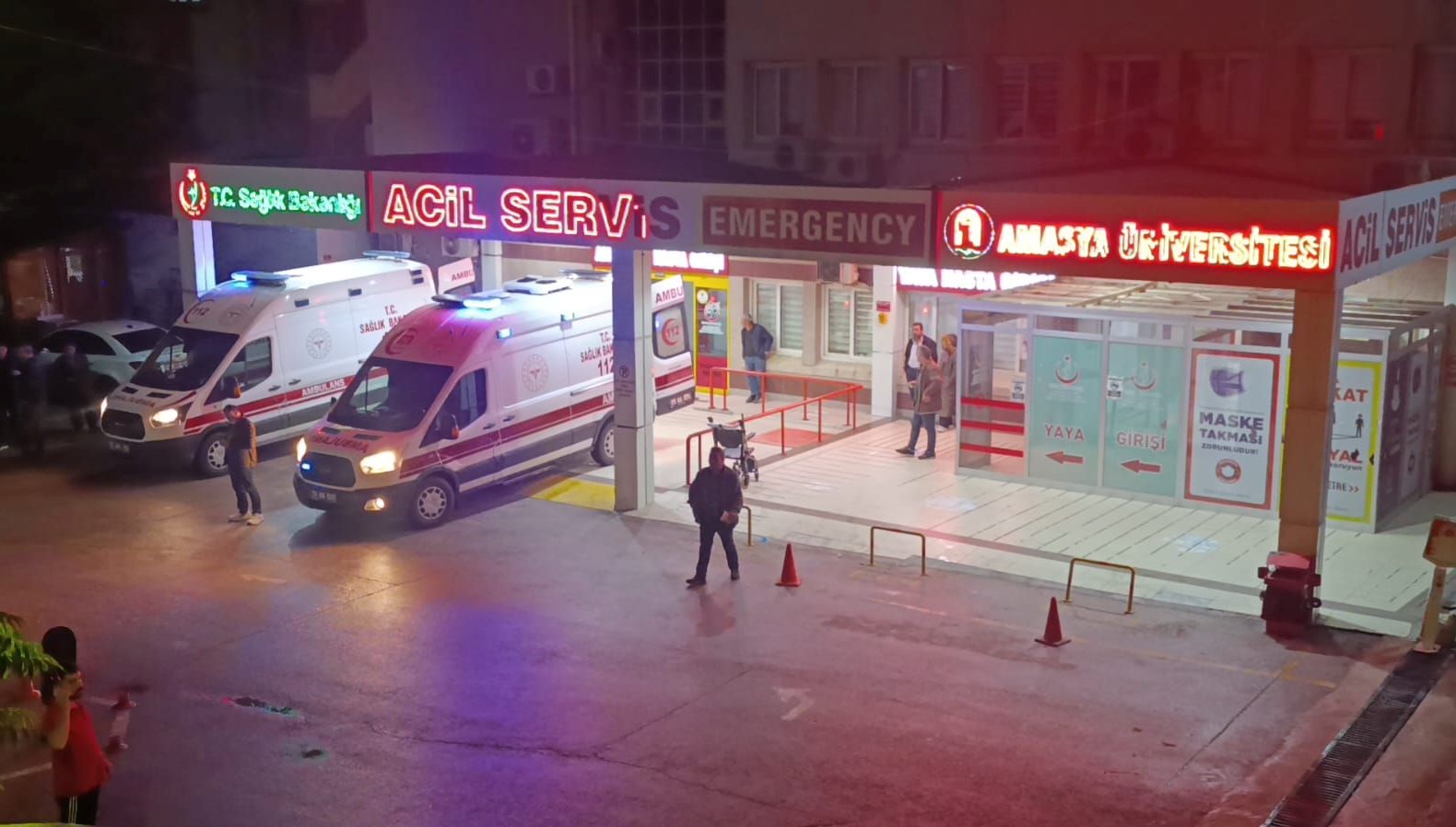 cezaevinde gida zehirlenmesi mahkumlar hastaneye kaldirildi EOl3TE8P.jpg