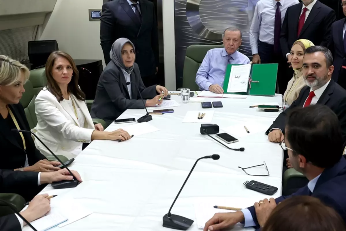 cumhurbaskani erdogan tek cozum 1967 sinirlariyla filistin I5kT9pky.jpg