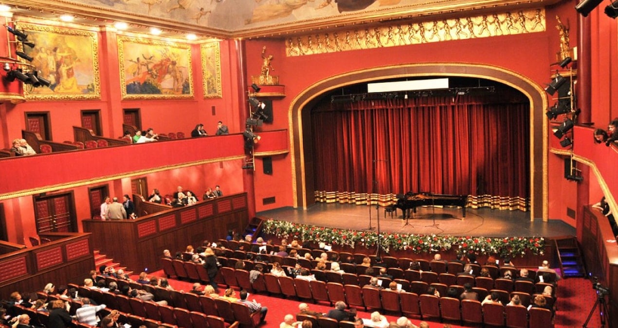 sureyya operasinda caykovski ruzgari LQ3P8srb