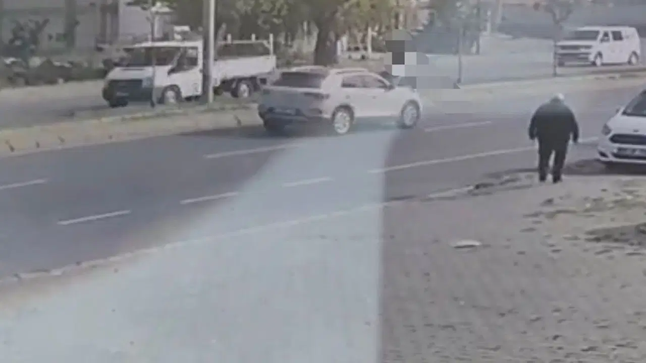 2 gun once dogum gunuydu lise ogrencisi otomobilin carpmasi sonucu hayatini kaybetti StgnSecF.jpg