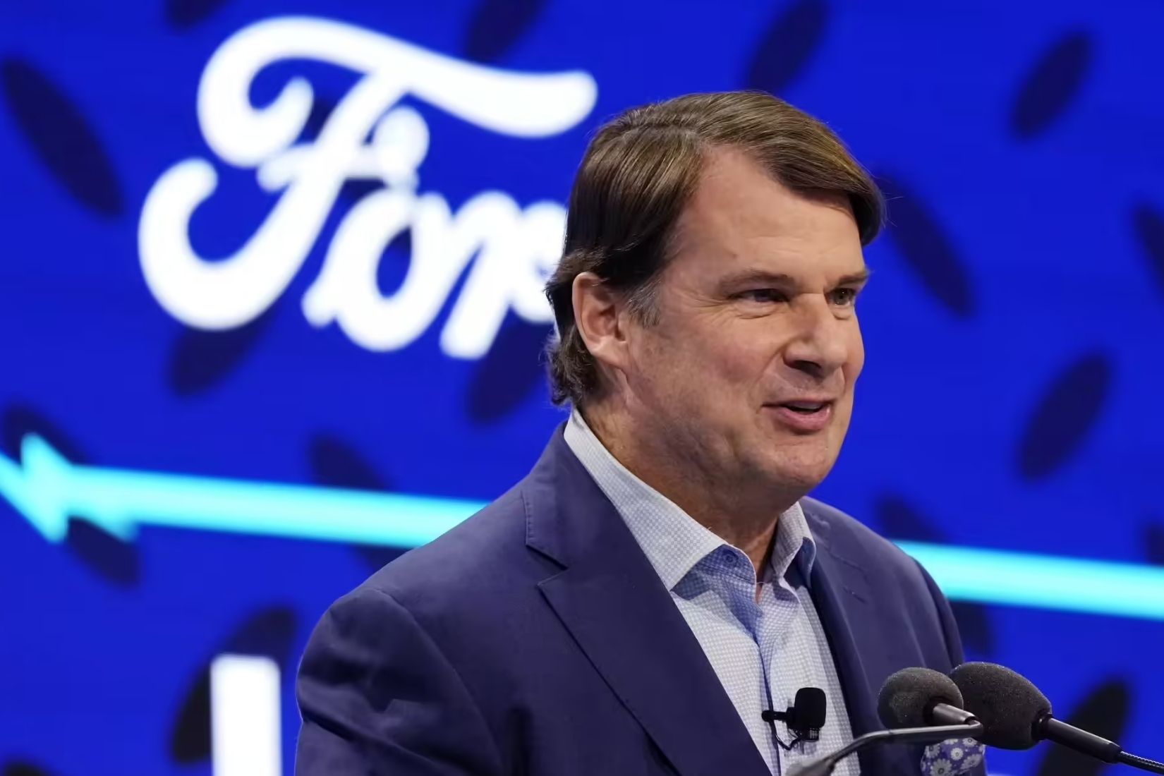 ford ceosu jim farleyden cinliler hepimizi issiz birakabilir aciklamasi aDUxa5Ai.jpg