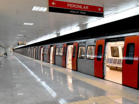 İYİ Parti’nin mitingi öncesi valilik metro durağını kapattı
