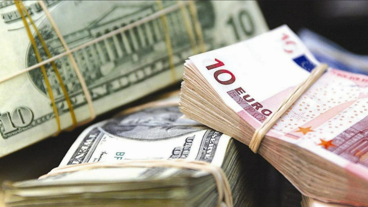 Dolar icin yeni tahmin geldi danske banktan tlyi ilgilendiren kritik rapor TKAFUNhr
