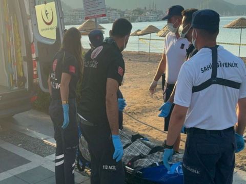 Marmariste denizde erkek cesedi bulundu Fz9JsGe4